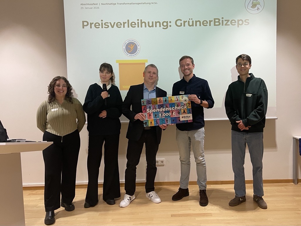 Preisverleihung Grüner Bizeps: Sara Stangenberger, Sarah Mittwollen, Marc Schmittka, Johannes Schmittmann, Robin Schmidt (v.l.n.r.)