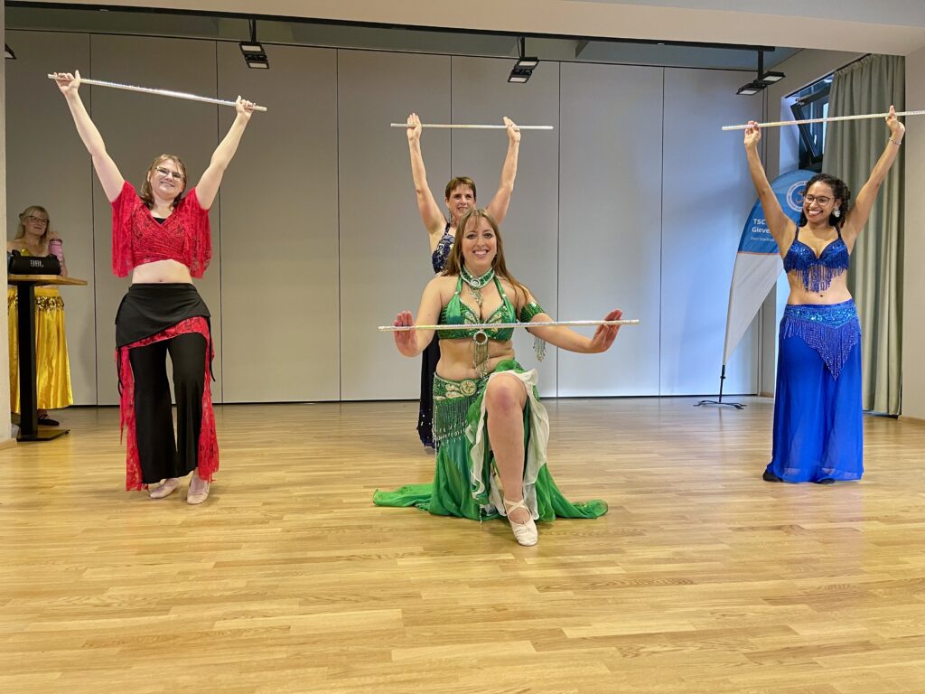 Die orientalische Tanzgruppe hat ein vielfältiges Programm einstudiert.